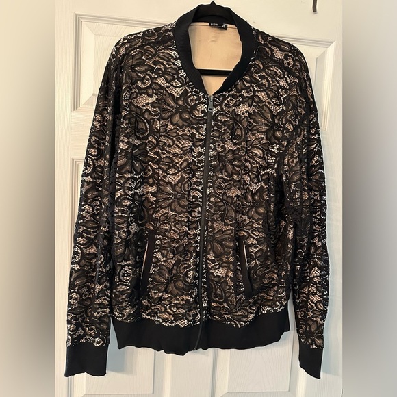 EXPRESS XL Black Lightweight Bomber Jacket Nude Satin Lining R $138 - Picture 2 of 10